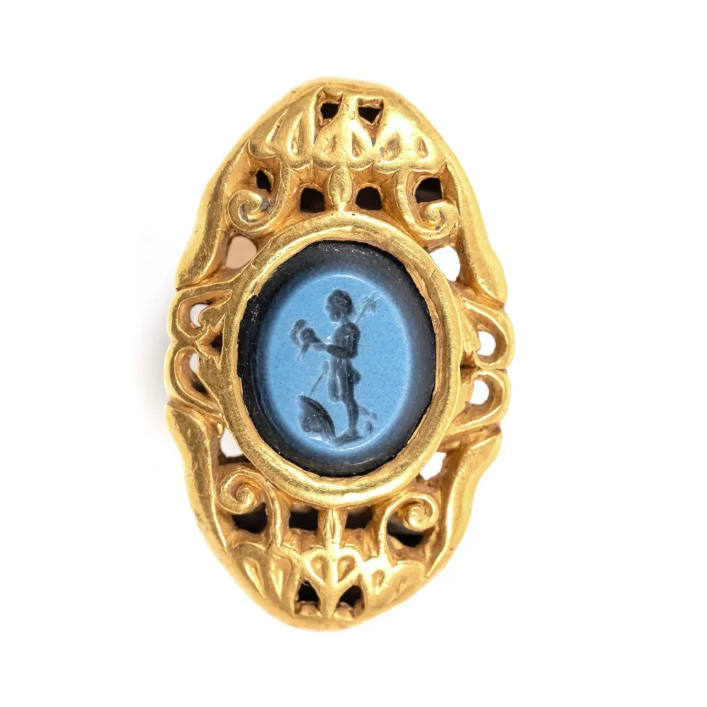immagine per Anello dal tesoro del teatro Regio, III sec.d.C.